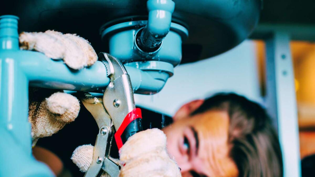 Απόφραξη Σιφωνιού & Νιπτήρα ADES