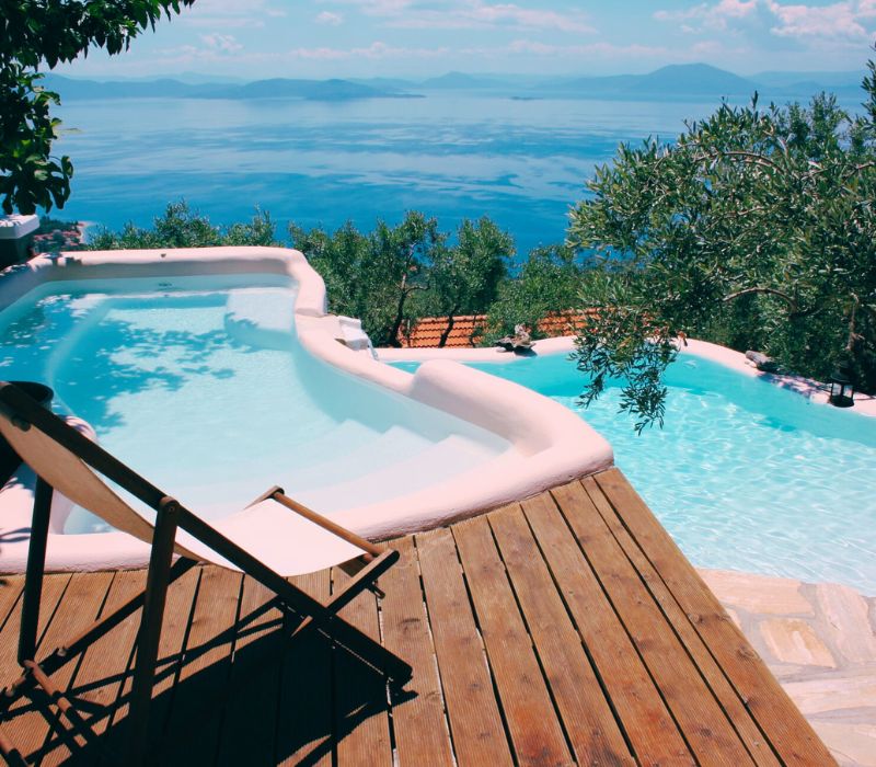 Βίλες με υδρομασάζ στους Πινακάτες Πηλίου για μια μοναδική εμπειρία ευεξίας .epagelmaties.com.gr