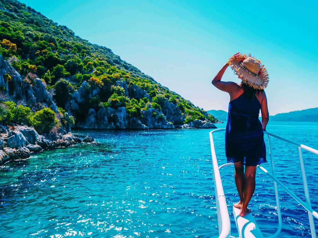 Εξερευνήστε τις ομορφότερες παραλίες του νησιού epagelmaties.com.gr