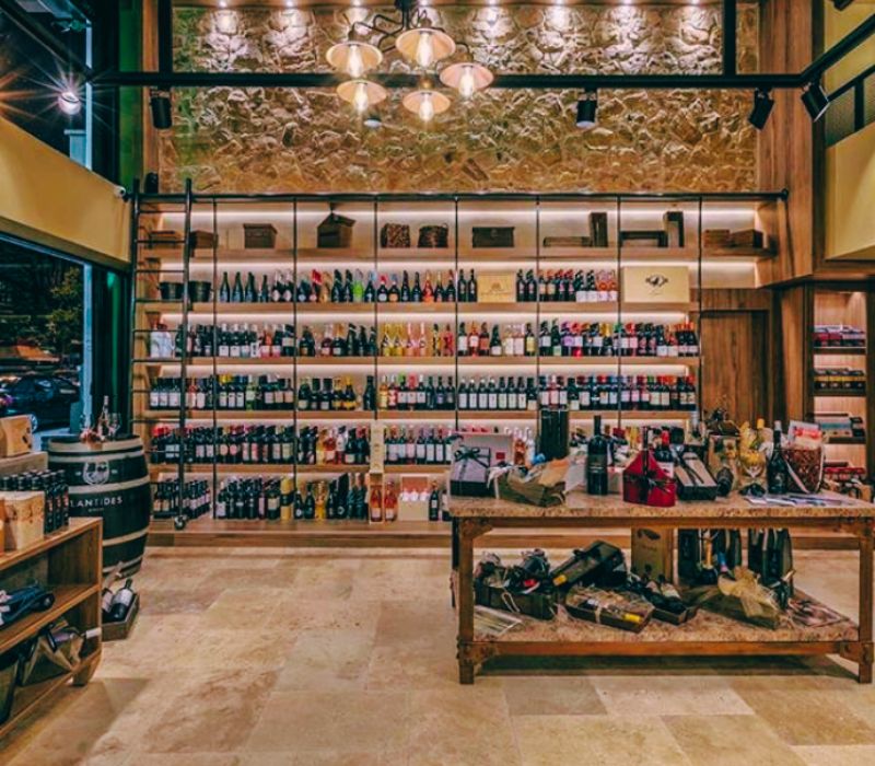 Ολοκληρωμένες προτάσεις σε κρασιά από ελληνικούς και διεθνείς αμπελώνες στο Κερατσίνι .epagelmaties.com.gr