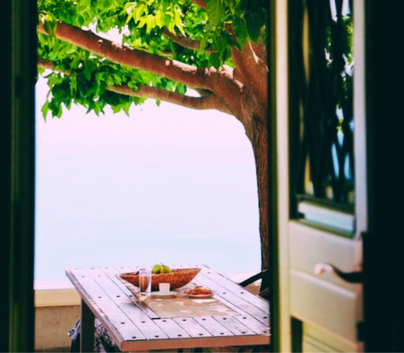 Πλήρως εξοπλισμένα διαμερίσματα για απόλυτη χαλάρωση και απιστευτη θεα .ameafriendly.gr