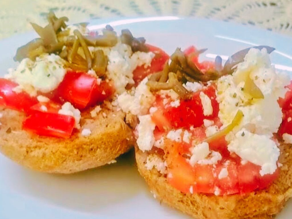 Ελληνική κουζίνα στα καλύτερά της με την υπογραφή του μαγειρείου «Τα Τεντζερεδάκια» .epagelmaties.com.gr