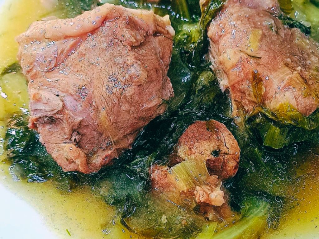 Ζουμερά μαγειρευτά φαγητά στο πιάτο σας .epagelmaties.com.gr