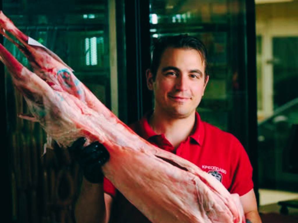 Κρεοπωλείο - Παρασκευάσματα Delivery και Ποιότητα