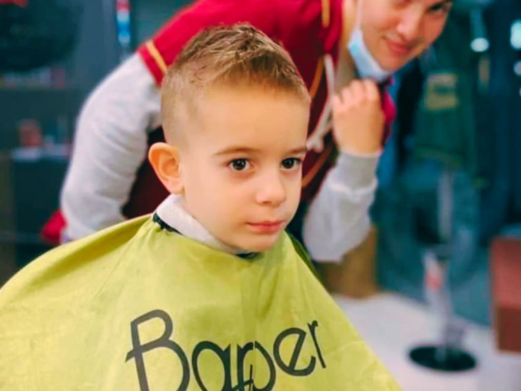 Παιδικό κούρεμα με υπομονή και φροντίδα σε χώρο που δίνει προτεραιότητα στην άνεση στο ameafriendly.gr