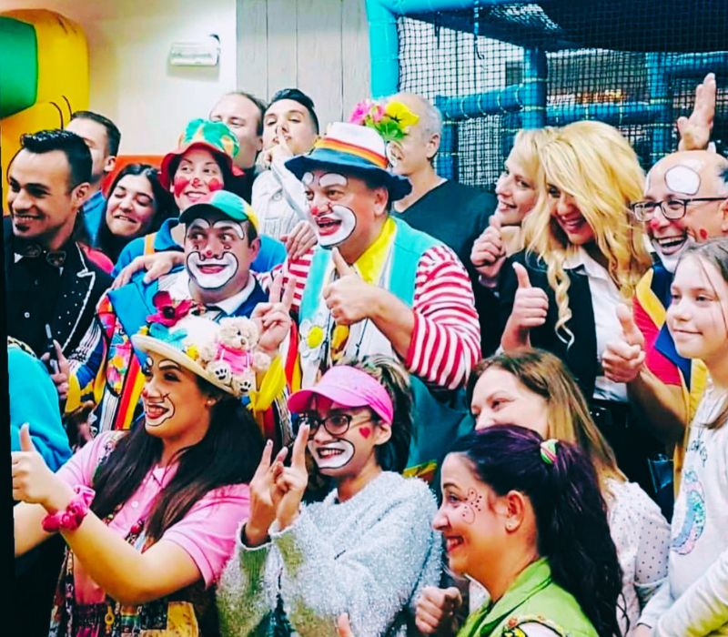 party σε παιδοτοπο με κλοουν νικαια epagelmaties.com.gr