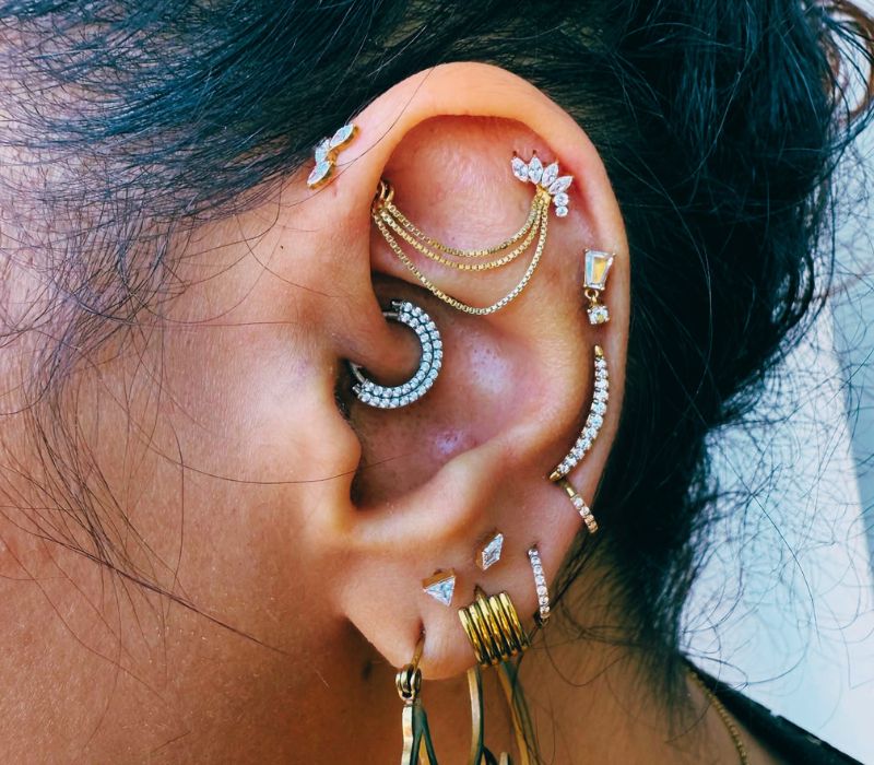 Εξειδικευμένες υπηρεσίες piercing με κορυφαία κοσμήματα και τεχνικές τοποθέτησης epagelmaties.com.gr