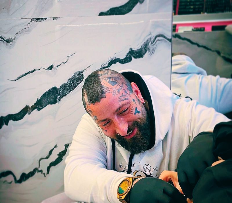 Το Alex Piercer Brand παρουσιάζει streetwear ρούχα και αξεσουάρ με ξεχωριστή αισθητική epagelmaties.com.gr