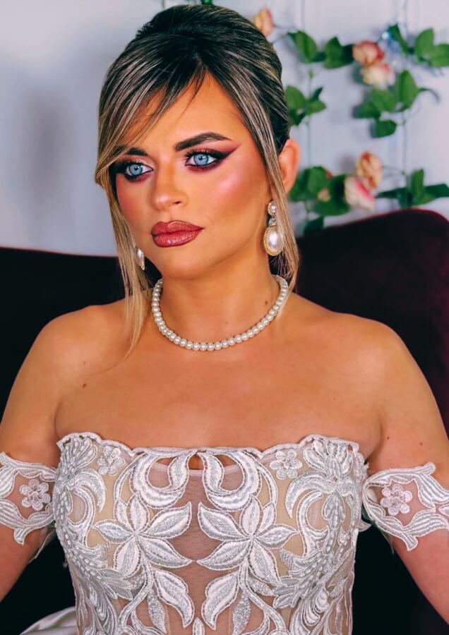 Makeup Academy στον Πειραιά με υψηλού επιπέδου εκπαίδευση και επαγγελματική καθοδήγηση epagelmaties.com.gr